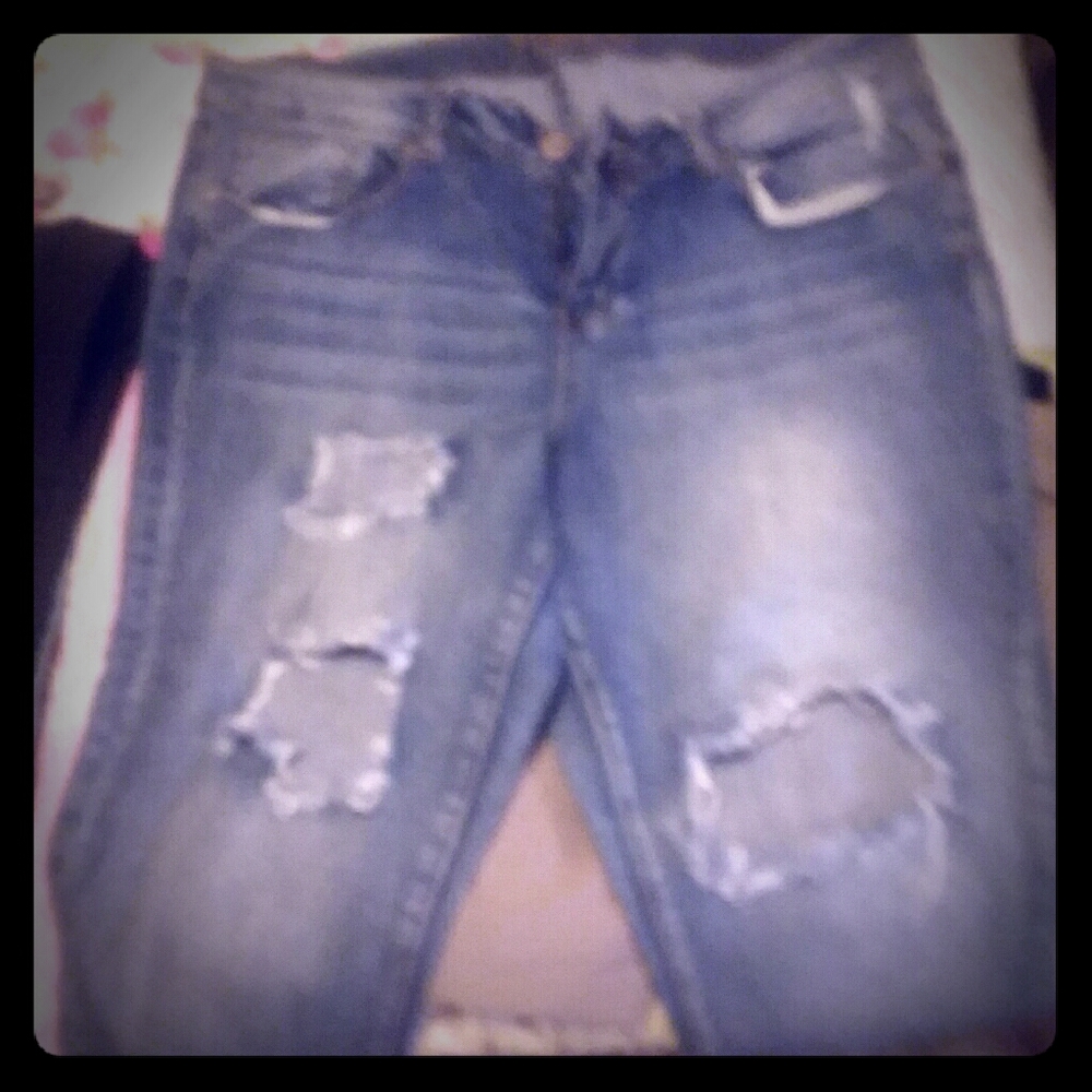 Rue 21 holely jeans